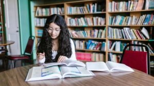 Karnataka Govt Jobs 2026: ರಾಜ್ಯದ ಸರ್ಕಾರಿ ವಿಶ್ವವಿದ್ಯಾಲಯಗಳಲ್ಲಿ 1000+ ಬೋಧಕ ಹುದ್ದೆಗಳ ಭರ್ತಿಗೆ ಗ್ರೀನ್ ಸಿಗ್ನಲ್ – ಸಂಪೂರ್ಣ ಮಾಹಿತಿ, ಅರ್ಹತೆ, ಆಯ್ಕೆ ಪ್ರಕ್ರಿಯೆ