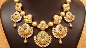 Gold Price Today: ಆಭರಣ ಪ್ರಿಯರಿಗೆ ಬಿಗ್ ರಿಲೀಫ್! ಬೆಂಗಳೂರಿನಲ್ಲಿ ಚಿನ್ನದ ಬೆಲೆ ದಿಢೀರ್ ಇಳಿಕೆ – ಇಂದಿನ 22K, 24K ದರ ಇಲ್ಲಿದೆ